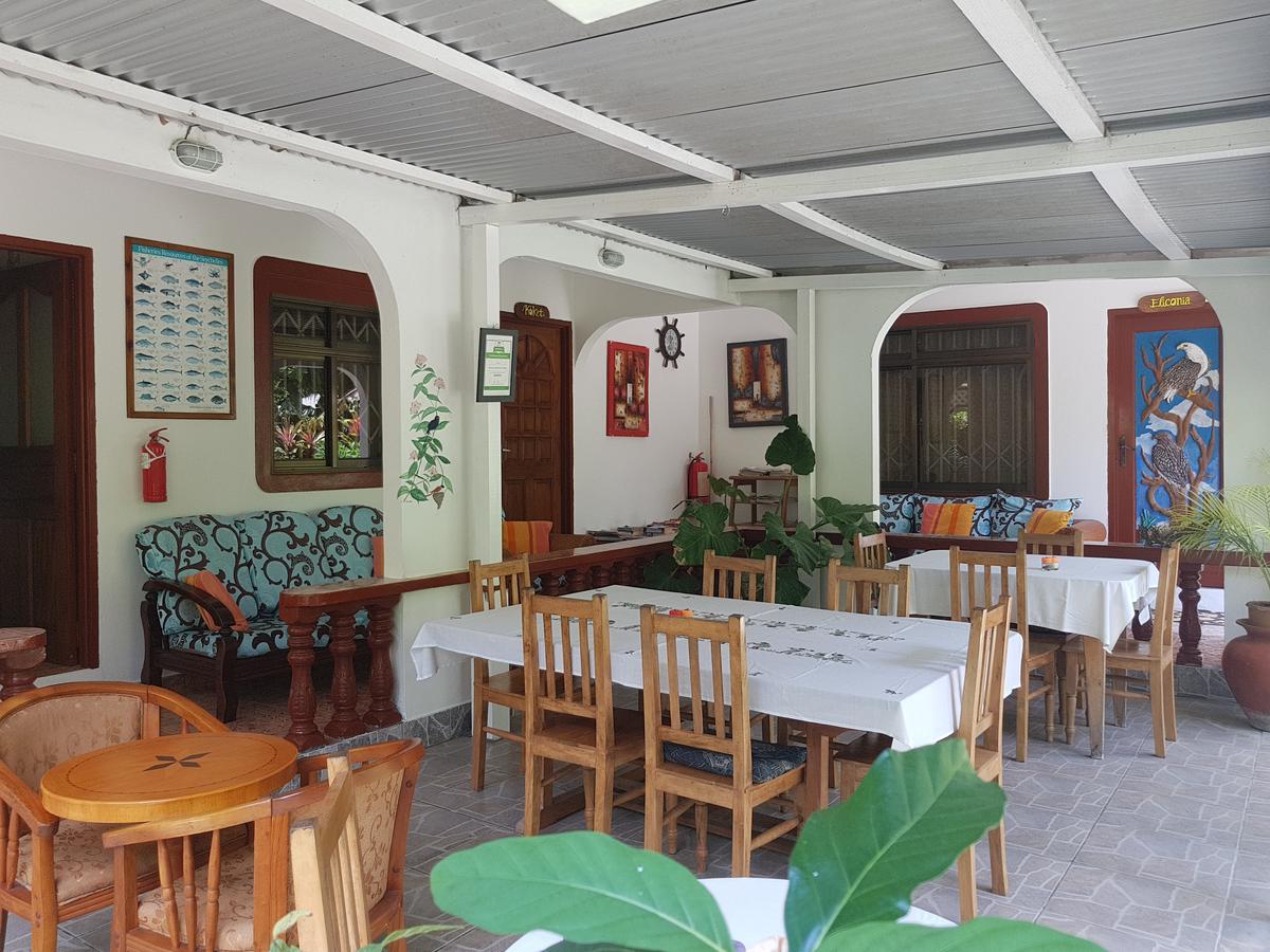 Buisson Guesthouse La Digue Kültér fotó